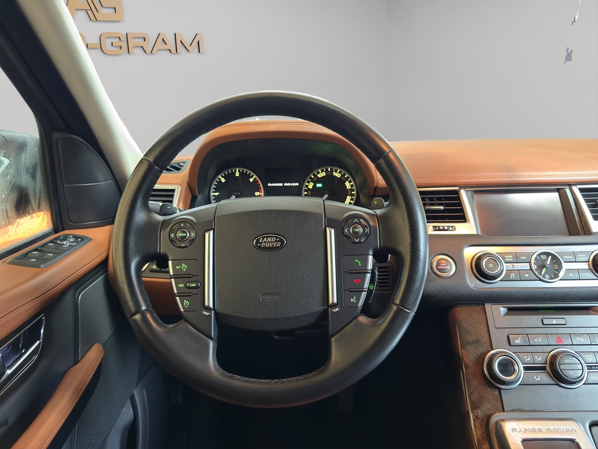 Land Rover Range Rover Sport 3.0 TDV6 SE Automatic – Bild 16