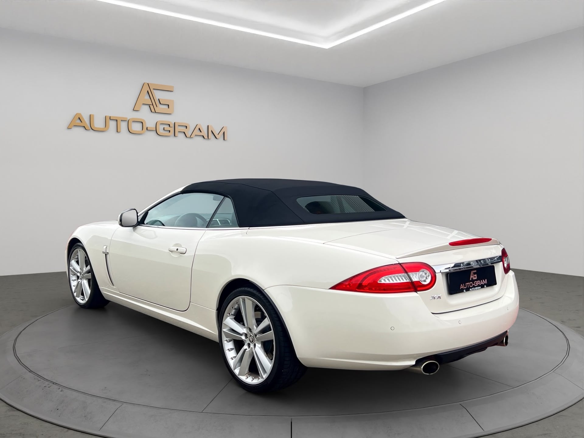 Jaguar XK 5.0 V8 Automatic – Bild 3