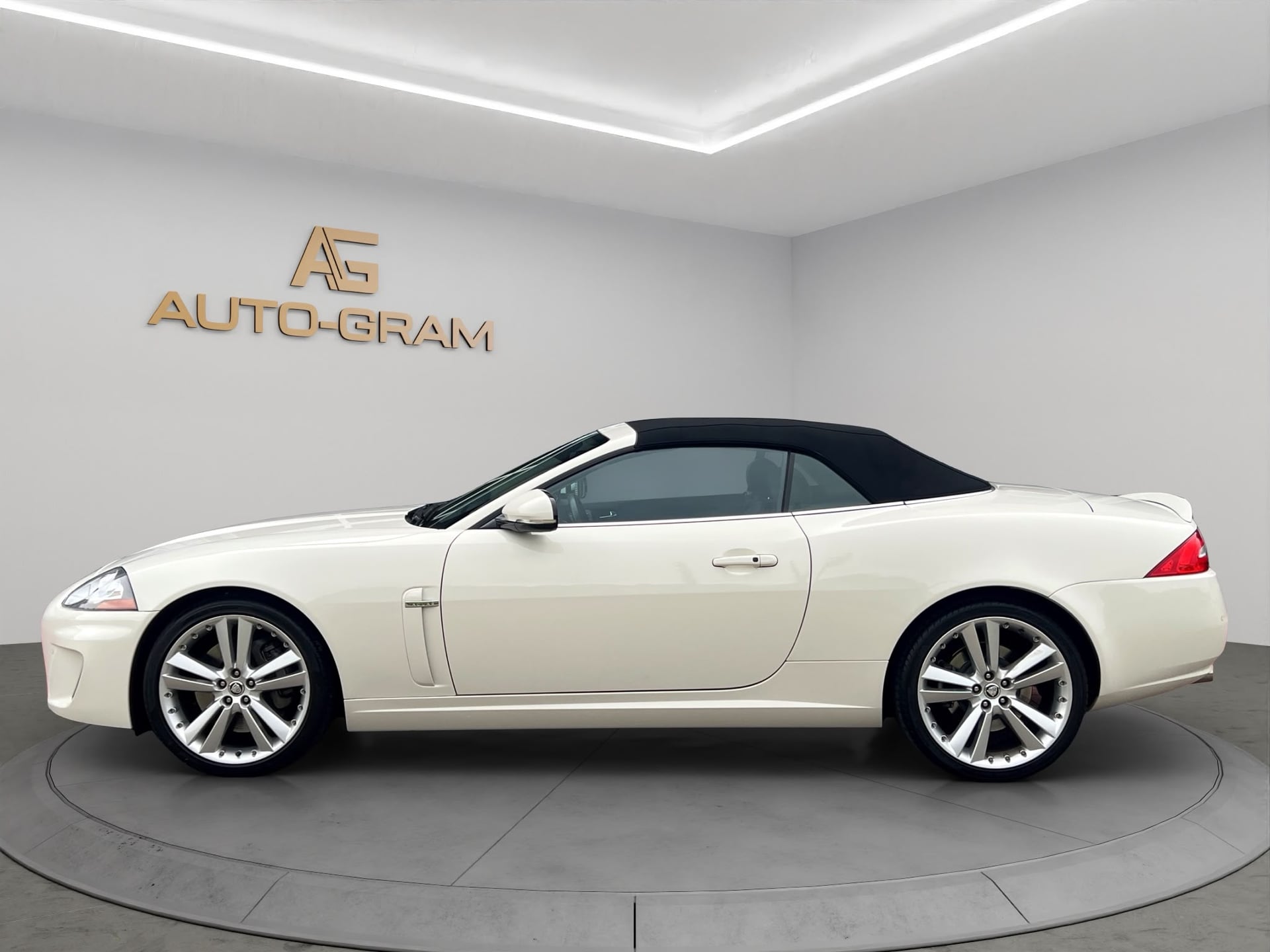 Jaguar XK 5.0 V8 Automatic – Bild 2