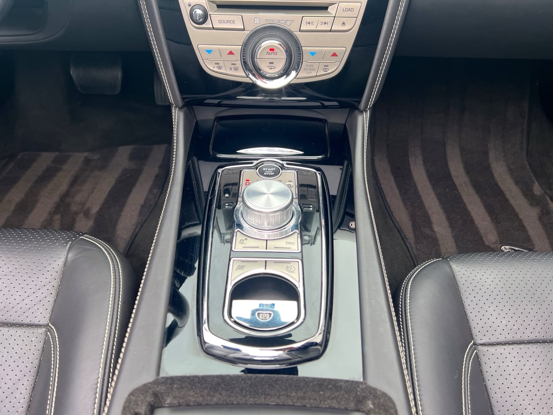 Jaguar XK 5.0 V8 Automatic – Bild 19