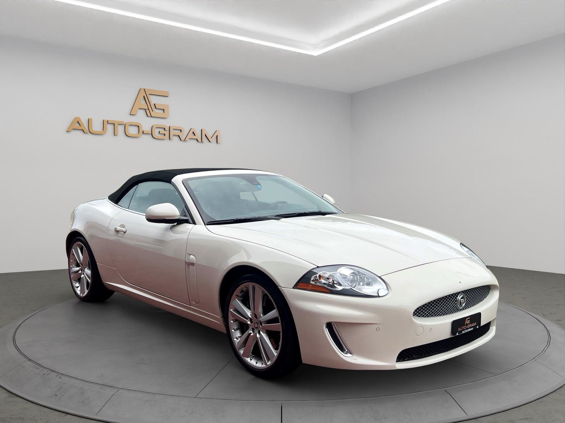 Jaguar XK 5.0 V8 Automatic – Bild 7