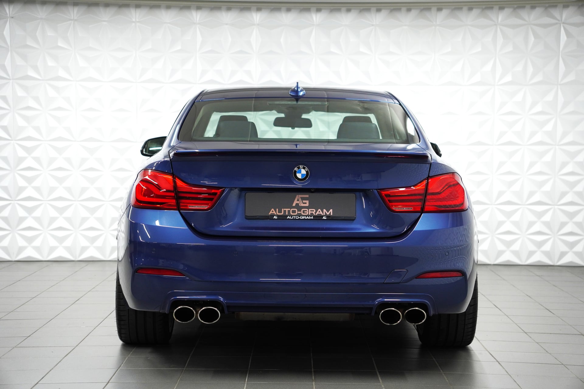BMW Alpina 4 Series B4 S BiTurbo Coupé 3.0 xDrive Switch-Tronic – Bild 4