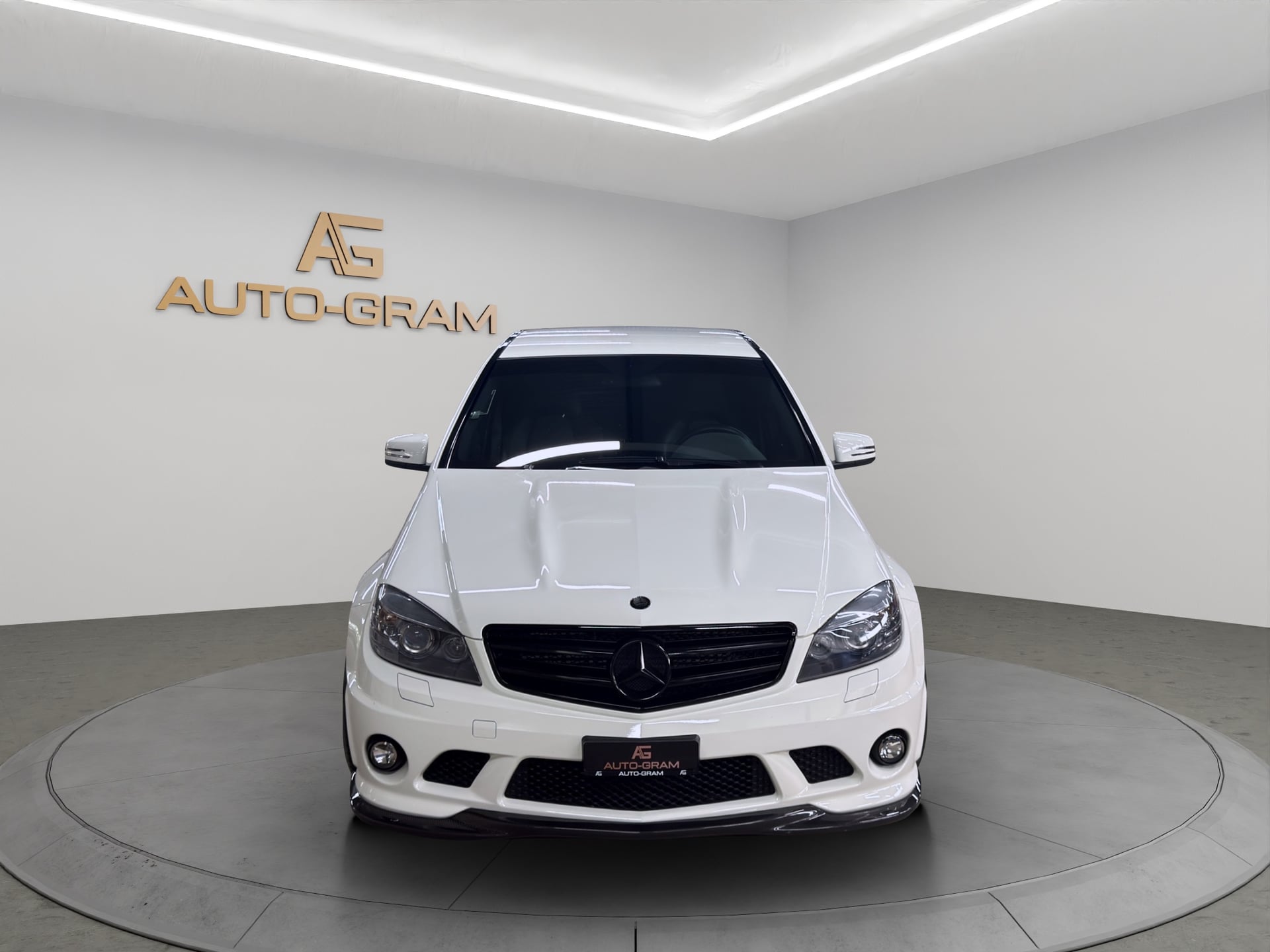 Mercedes-Benz C 63 AMG Avantgarde 7G-Tronic – Bild 8